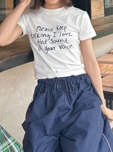 ＜LE2242901＞　ロゴTシャツ