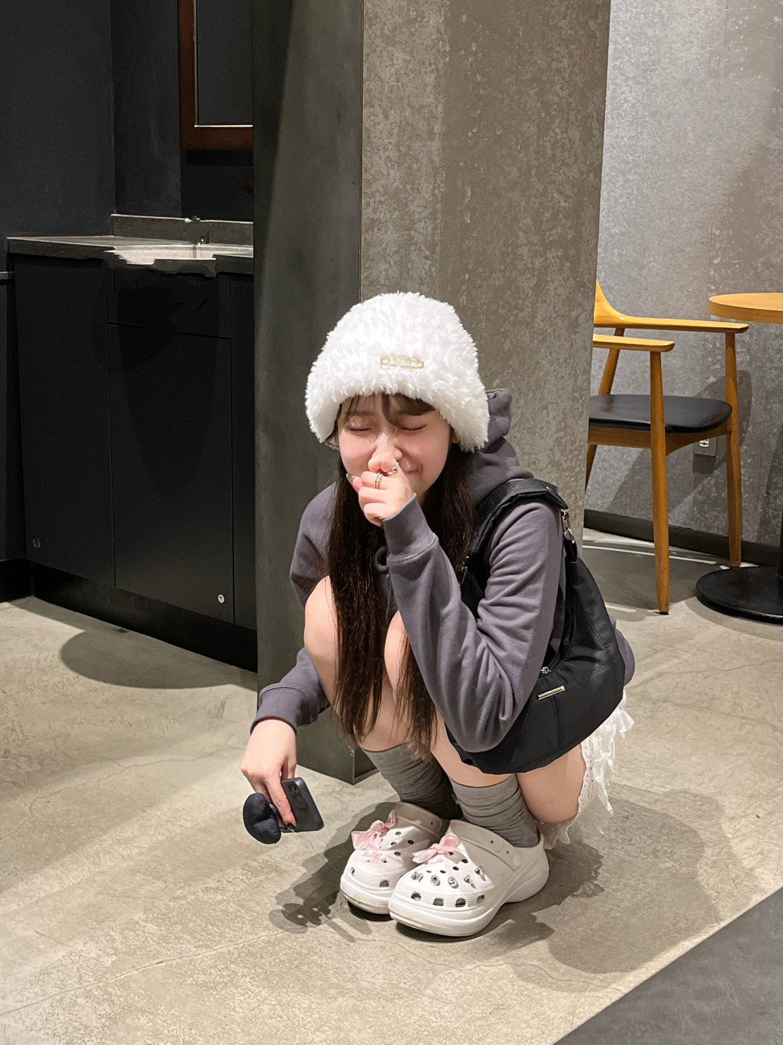 ＜QU4233227＞　ファーバケットハット