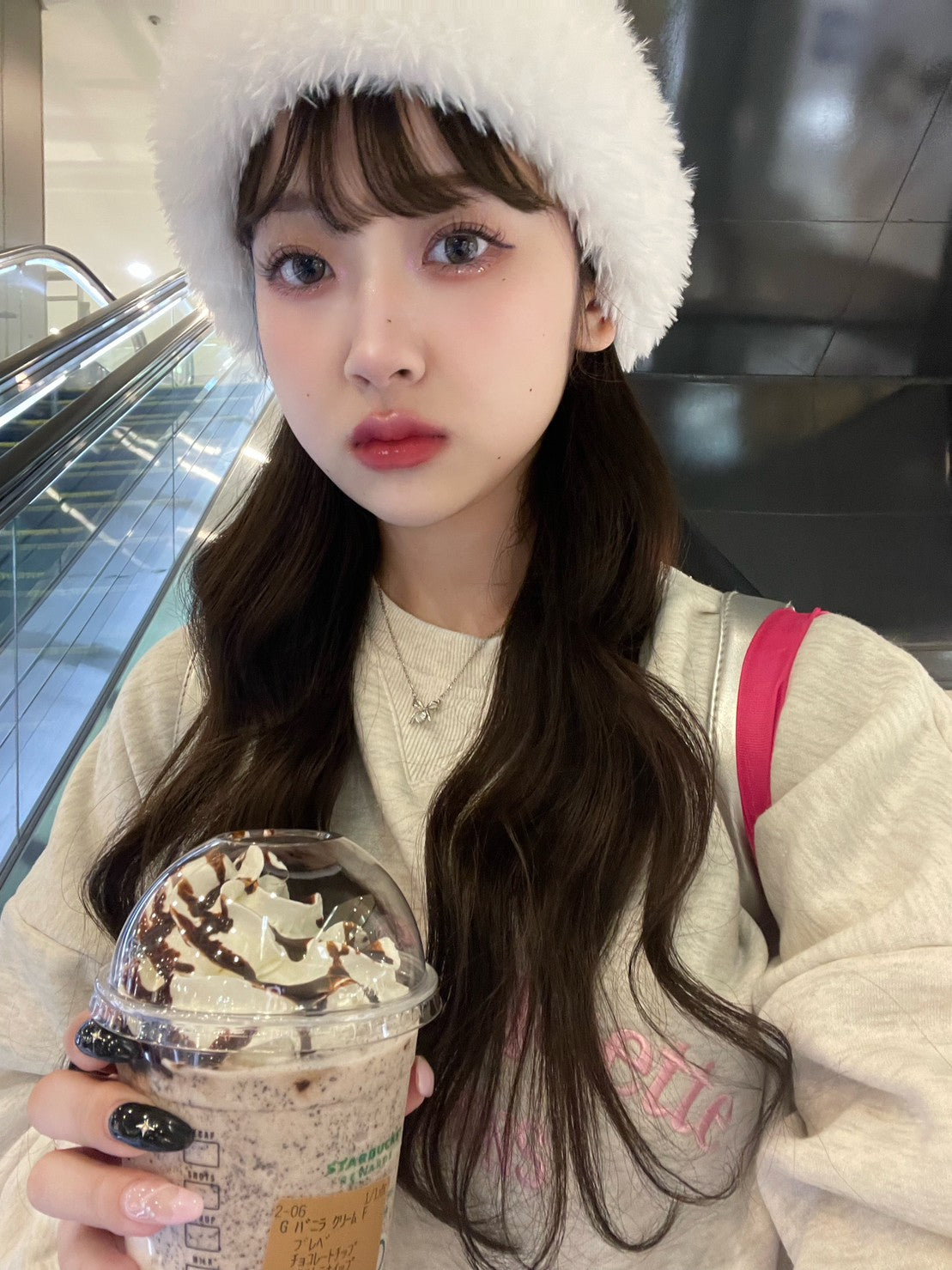 ＜QU4233227＞　ファーバケットハット