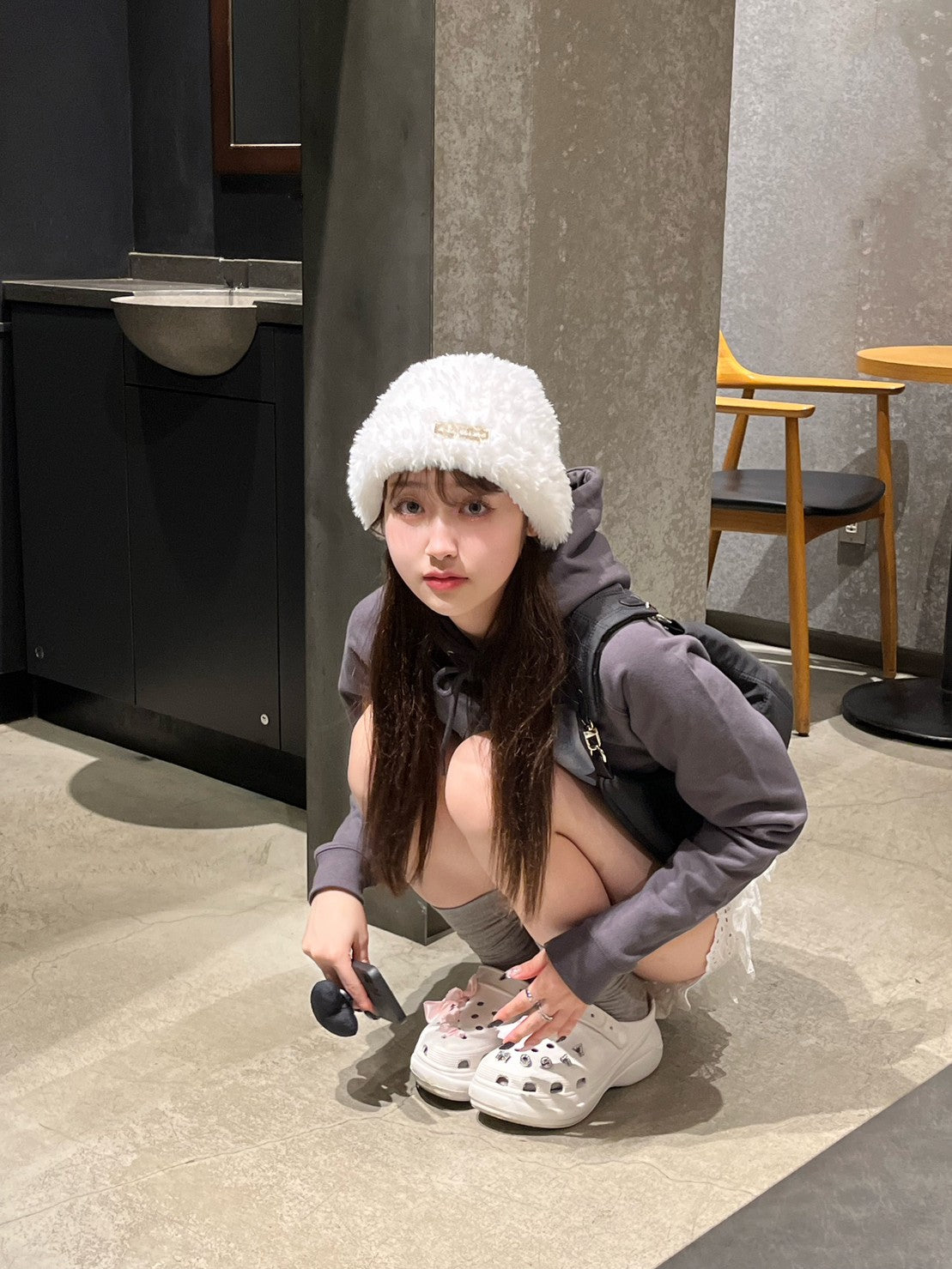＜QU4233227＞　ファーバケットハット