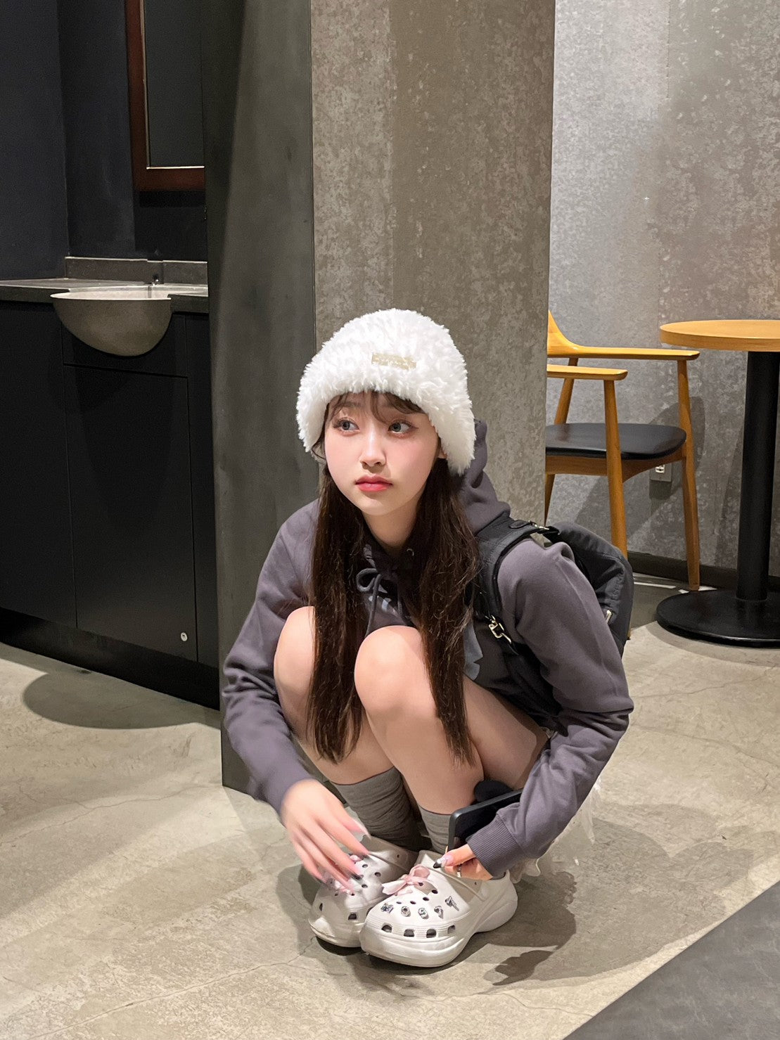 ＜QU4233227＞　ファーバケットハット