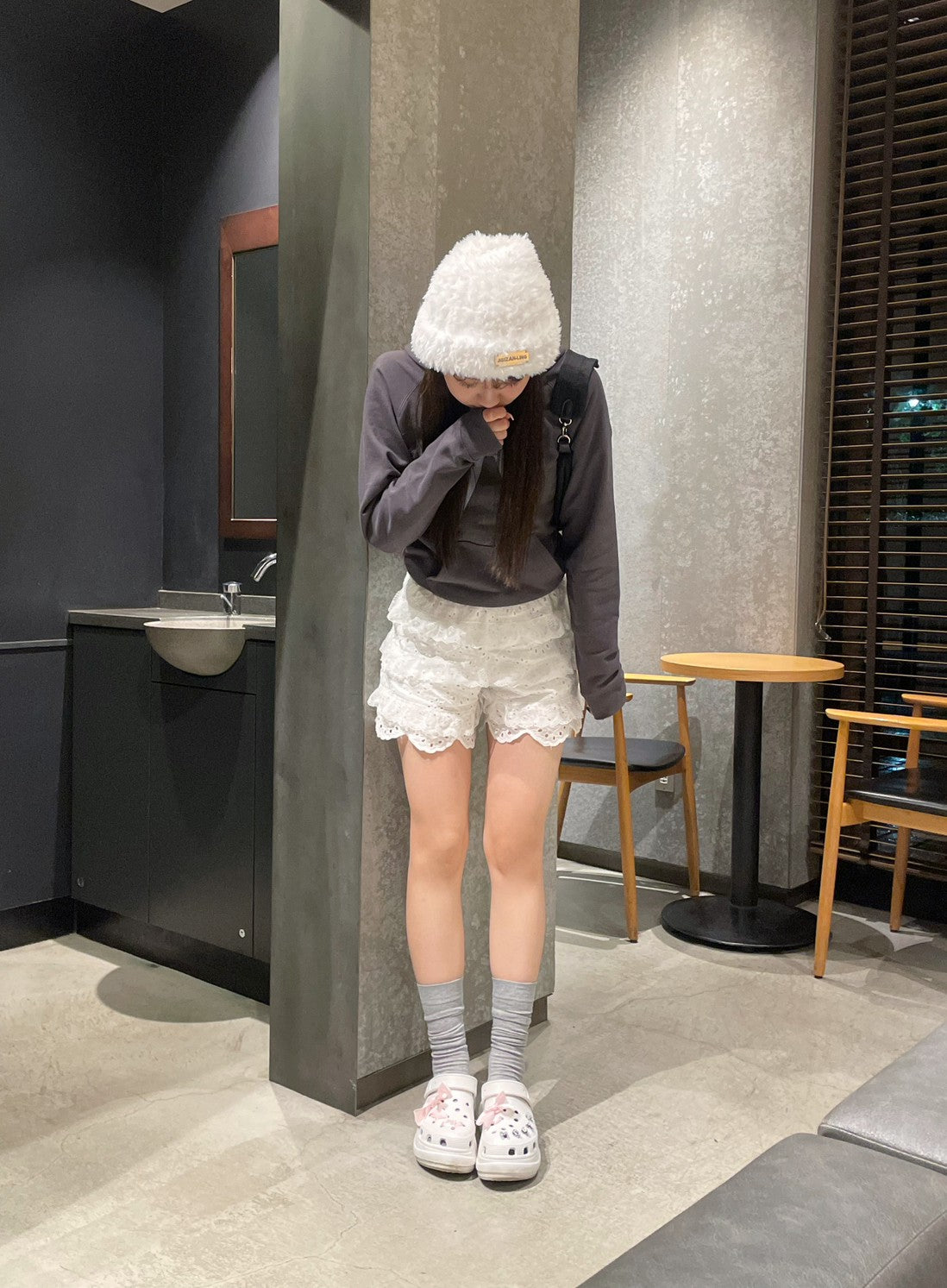 ＜QU4233227＞　ファーバケットハット