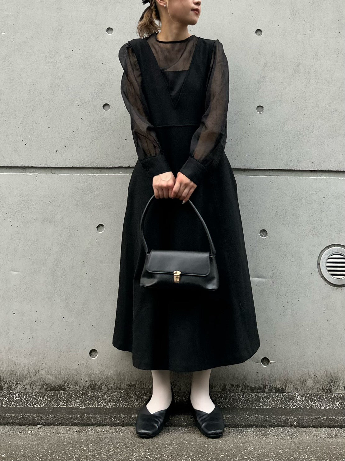 ＜IT2233415＞　シフォンシアーブラウス