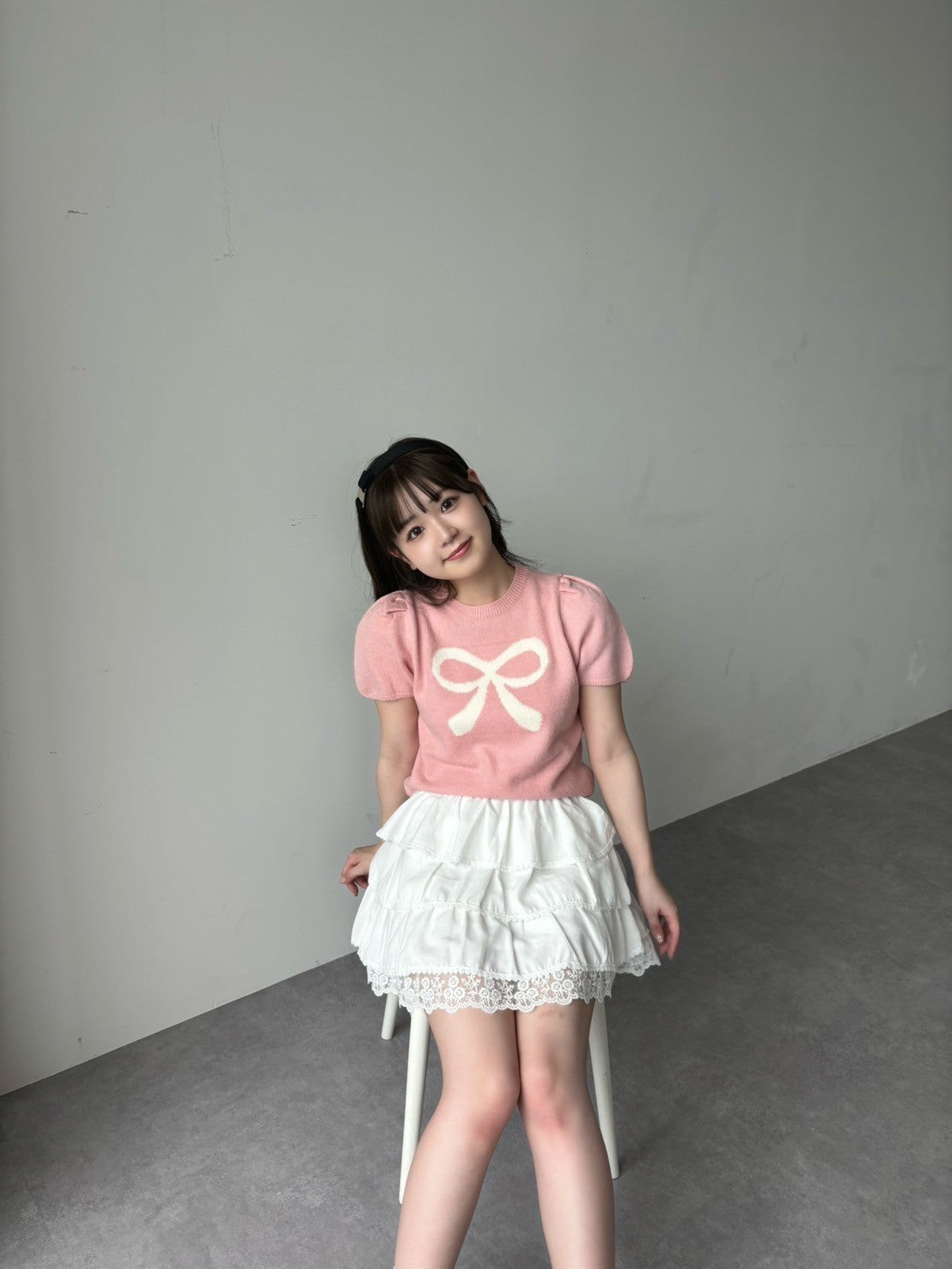 ＜RN2242001＞　リボンパフスリーブニット