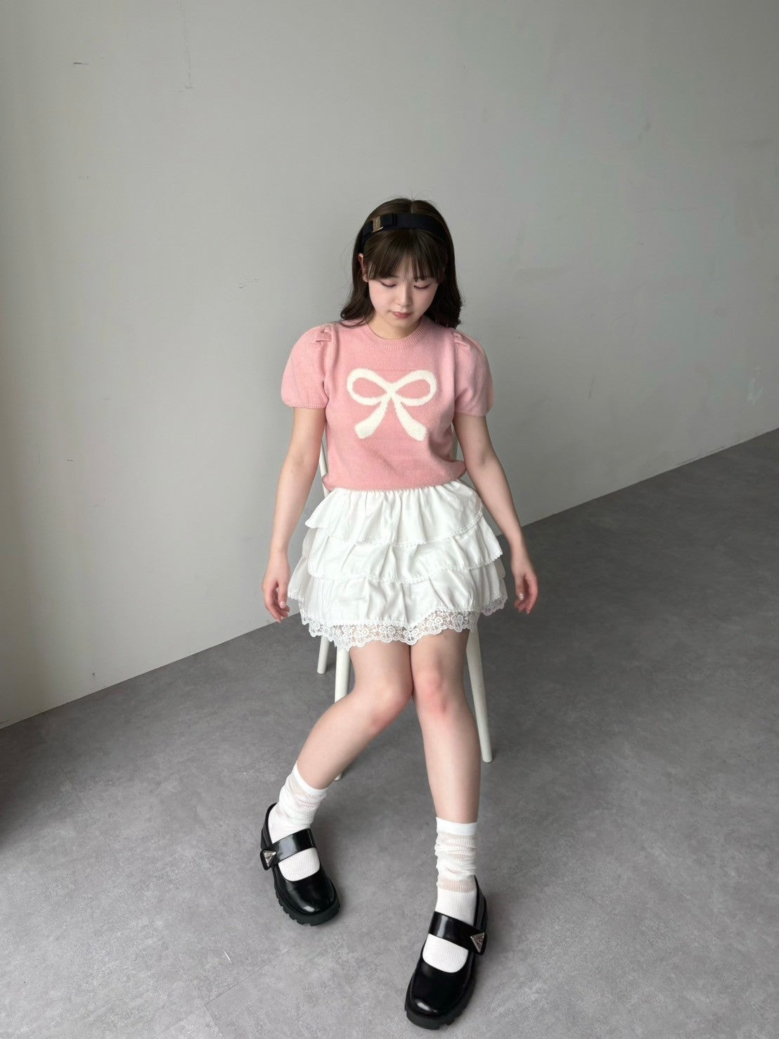 ＜RN2242001＞　リボンパフスリーブニット