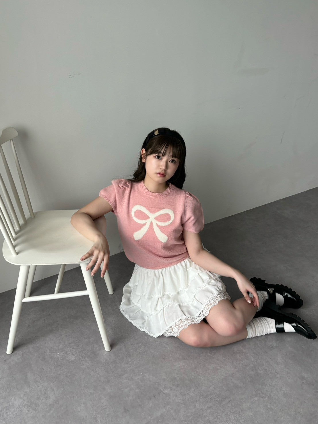 ＜RN2242001＞　リボンパフスリーブニット