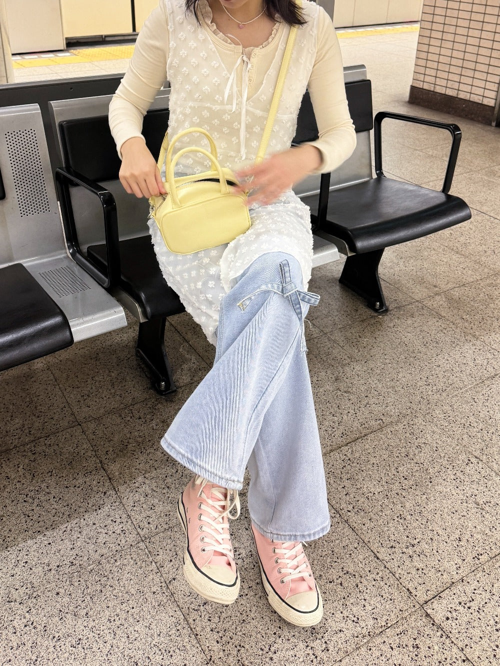 ＜SL2234662＞　レースVネックワンピース