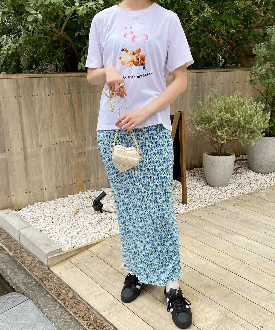 ＜SL2233613＞　ネコハートTシャツ