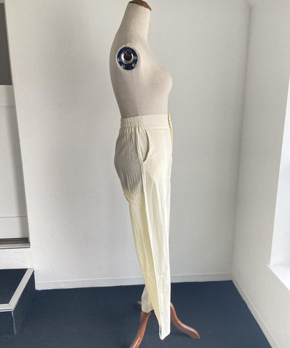 ＜IT2232418＞　ビッグカラーフリルセットアップ
