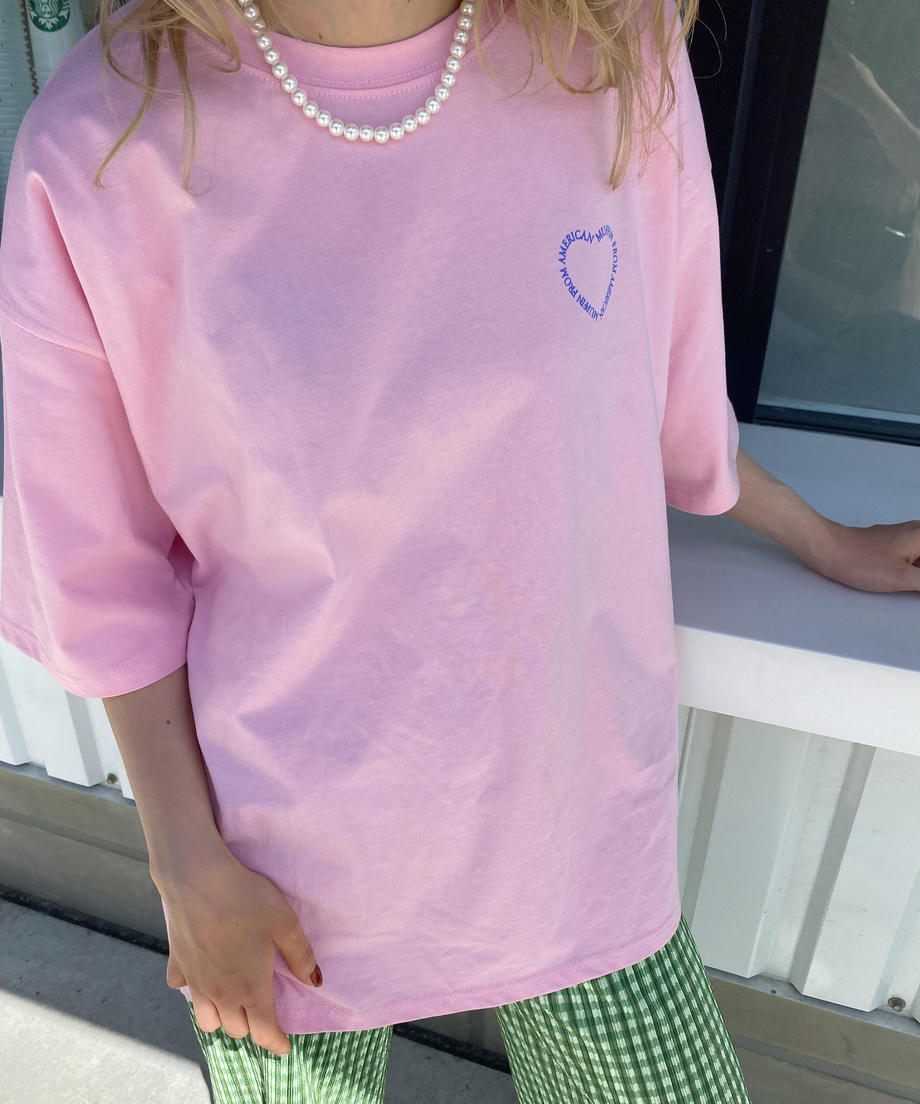 ＜SL2221712＞　ハートロゴTシャツ