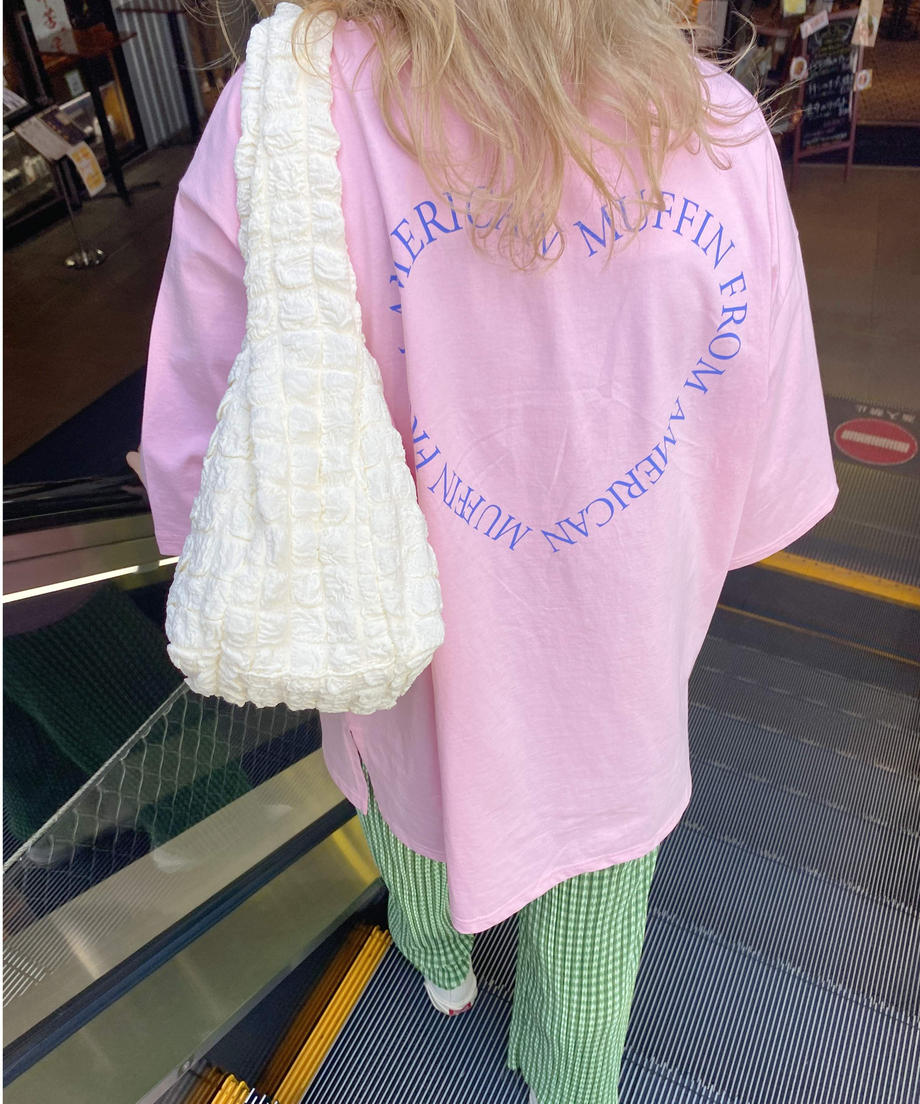 ＜SL2221712＞　ハートロゴTシャツ