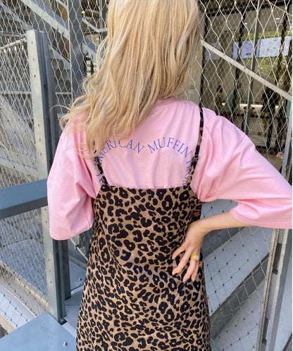 ＜SL2221712＞　ハートロゴTシャツ