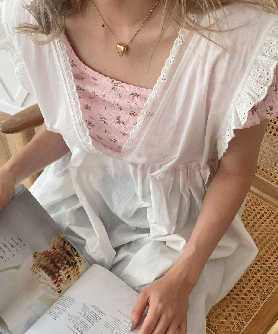 ＜SL2222721＞　小花柄パフスリーブTOPS
