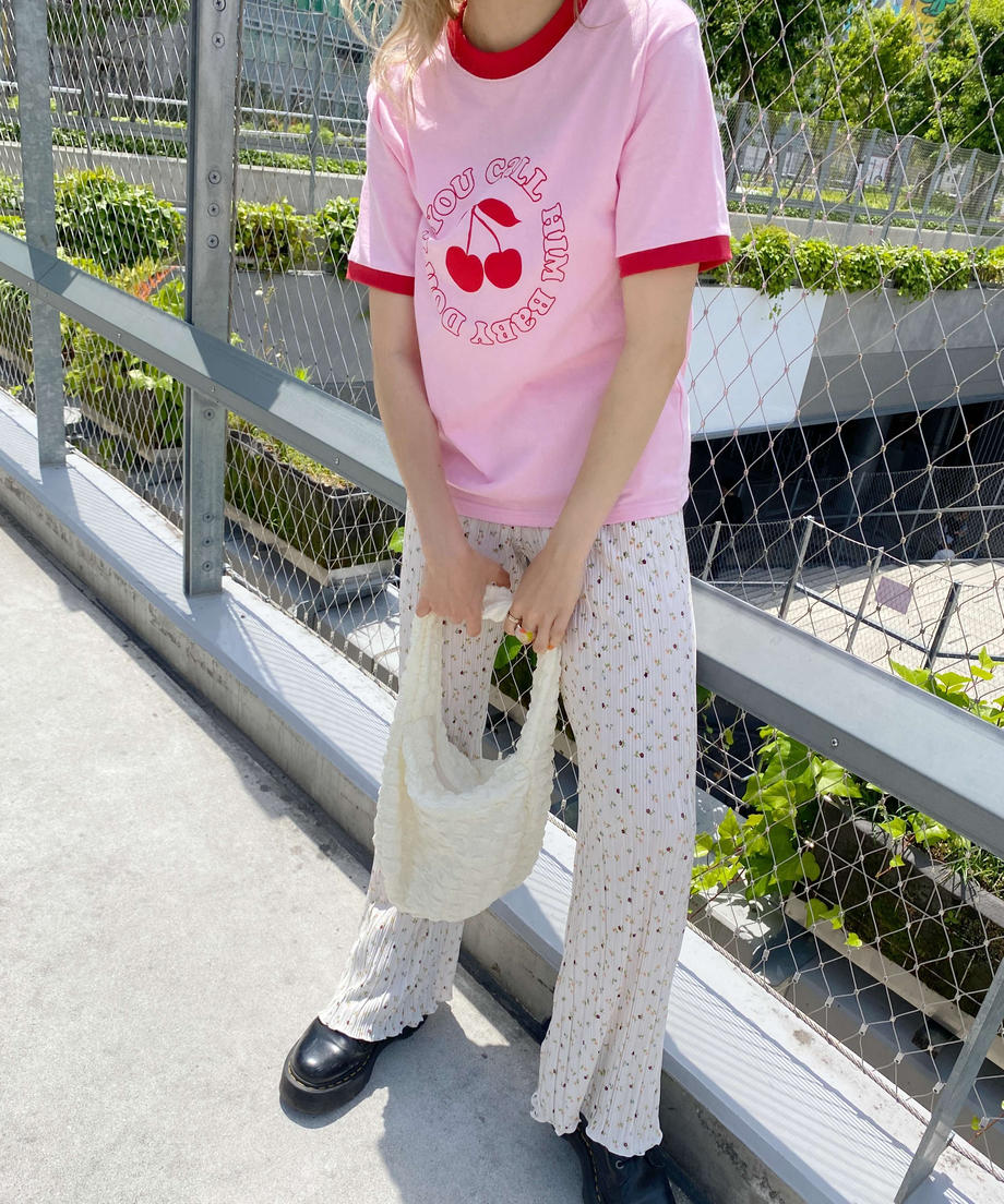 ＜SL2222747＞　小花柄プリーツパンツ