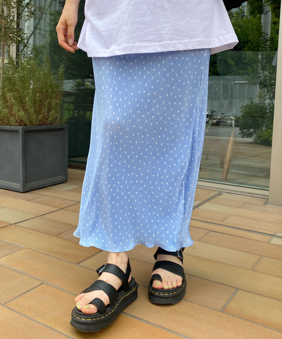 ※残りわずか! ＜SL2222789＞　ドットプリーツロングスカート