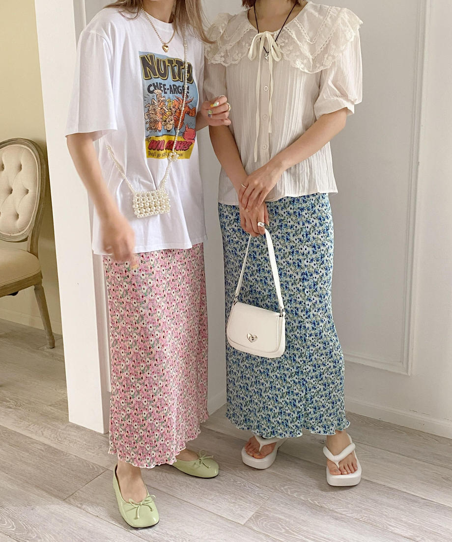 ＜SL2232721＞　フラワープリーツロングスカート