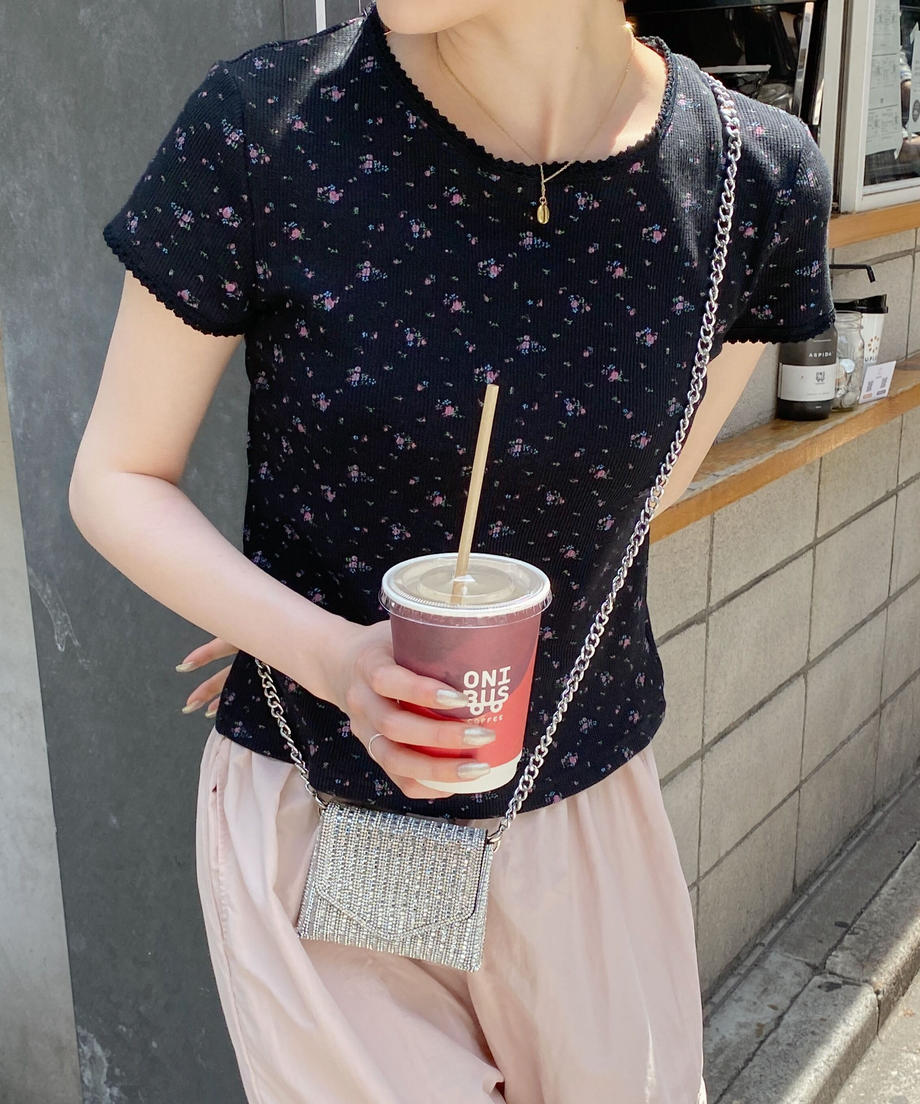 ＜SL2232749＞　レトロフラワーワッフルフリルレースTシャツ