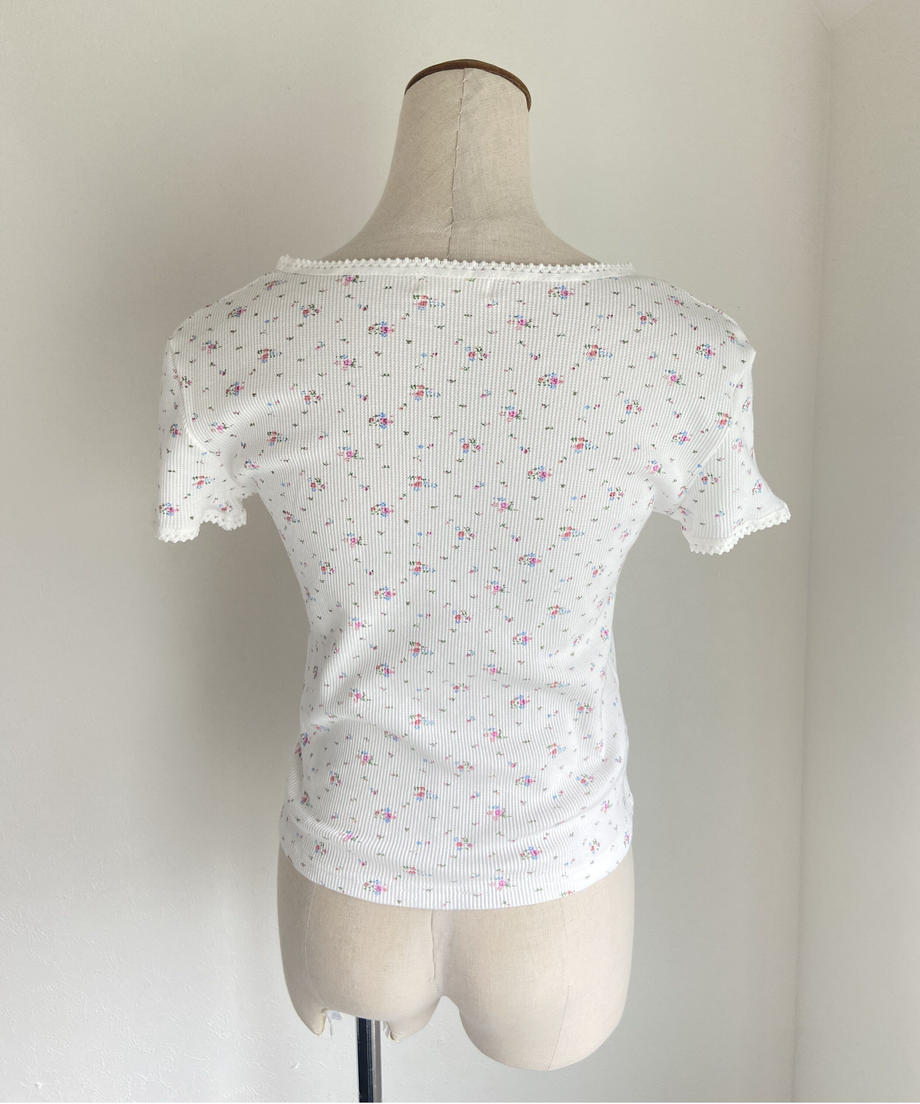 ＜SL2232749＞　レトロフラワーワッフルフリルレースTシャツ